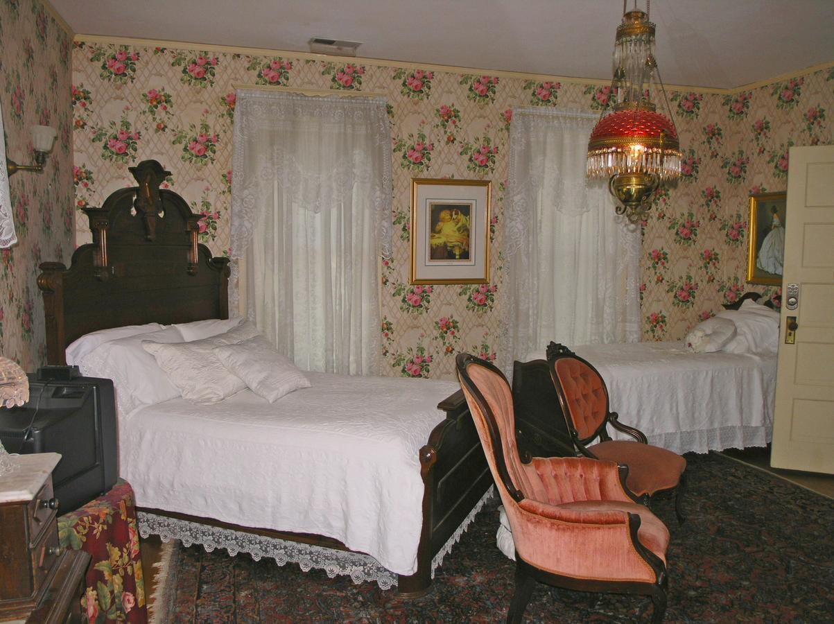 Magnolia Grove Bed And Breakfast Хернандо Екстериор снимка